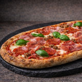 Пица Романа Тре Карне