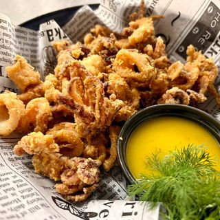 Хрупкави бейби калмари