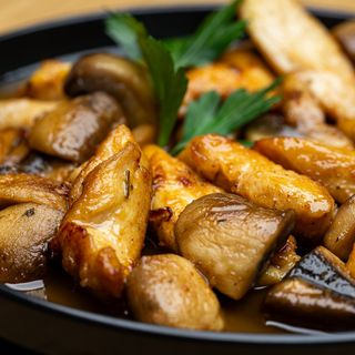 Пилешки флейки с гъби