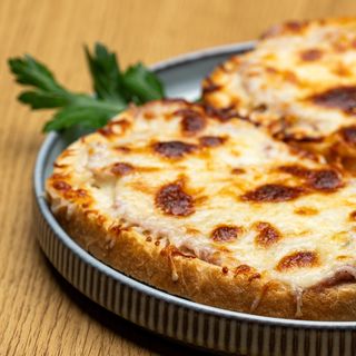 Сандвич с кайма и кашкавал