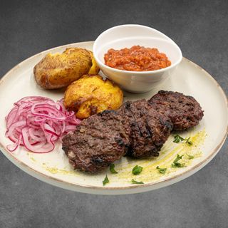 Телешки кюфтета 