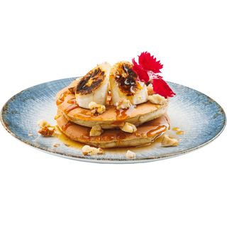 Американски палачинки с банани и кленов сироп