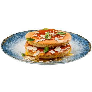 Американски палачинки с билков мед, бадеми и свежа мента