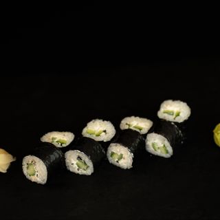 Хосомаки краставица и филаделфия 8 бр. 115 гр.