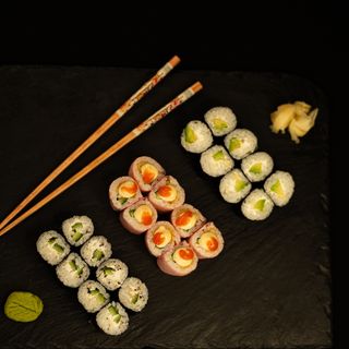 Хосомаки комбо 24 бр.