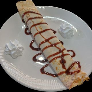 ПАЛАЧИНКА С ШОКОЛАД, СЛАДКО ОТ БОРОВИНКИ ИЛИ МЕД И ОРЕХИ