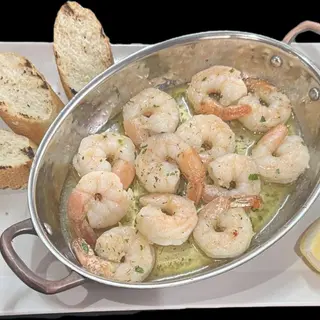 СОТИРАНИ СКАРИДИ В МАСЛО И ВИНО