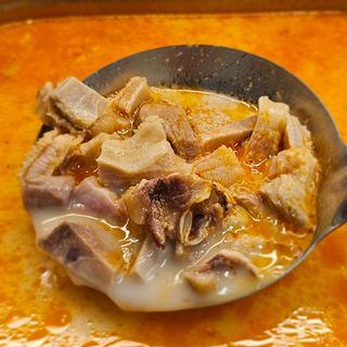 Супа „Трите Гозби“