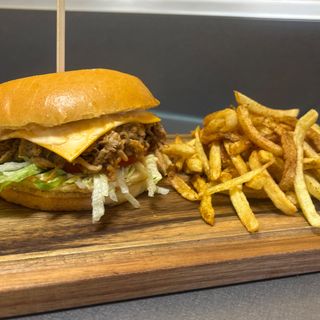 Дърпан бургер