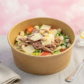 Салата Цезар с пуешко дърпано(390гр)