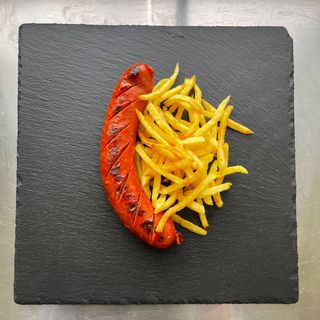 Механджийска пикантна наденица