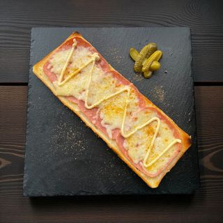 Принцеса с шунка и кашкавал