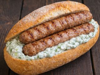 Сандвич с две кебапчета