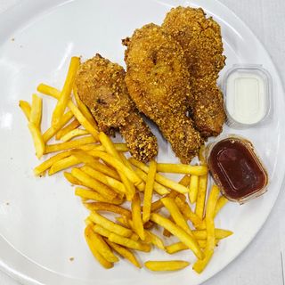 Пилешко бутче меню