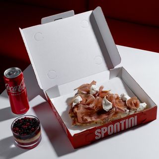 Speck e mascarpone + Крем брюле с горски плодове + Кока Кола