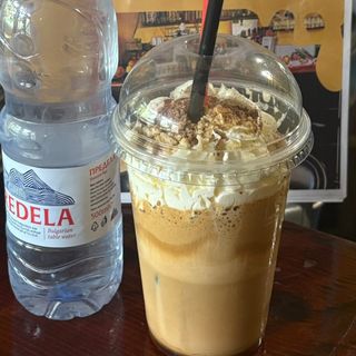 Фрапе с мляко