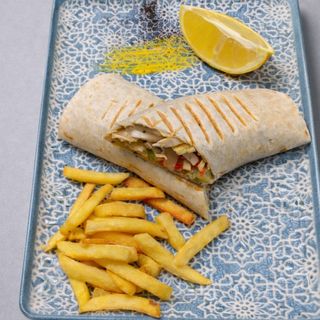 Тортила със пилешко филе