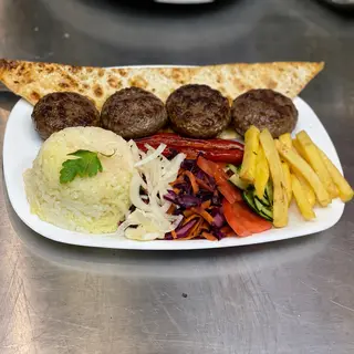 Порция кюфтета 260гр.
