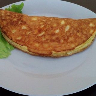 Омлет със сирене и кашкавал