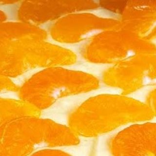 Коледна бишкотена торта