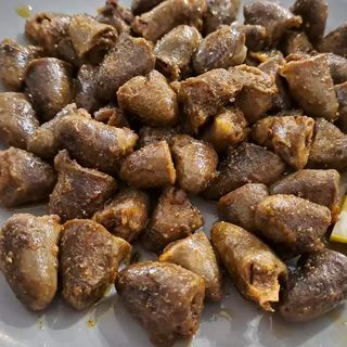 Пилешки сърца в масло