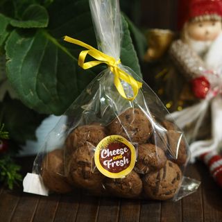 Сладки с шоколад и кафе