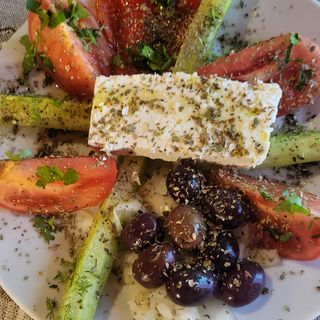 Гръцка салата