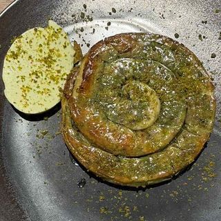 Роза Катмер с топка джелато