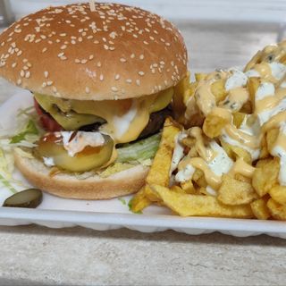 Двоен Чийзбургер