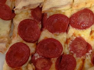 Меню Мини пиде,със Суджук и Яйце