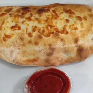 Калцоне с салам