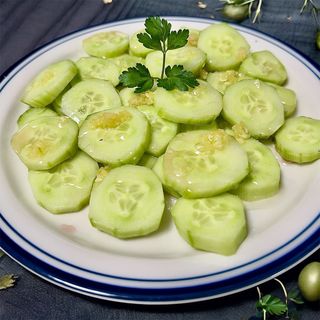 Краставици салата 350г