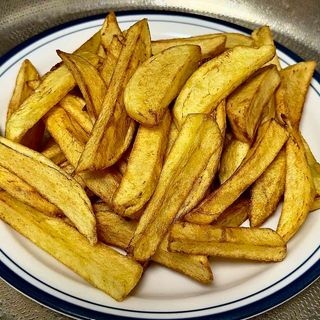 Домашно пържени картофи 300 гр.