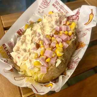 Картоф със свинска шунка