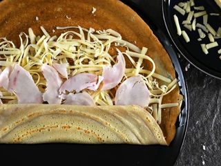 Палачинка с шунка и кашкавал