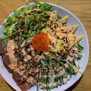 Тататики тон