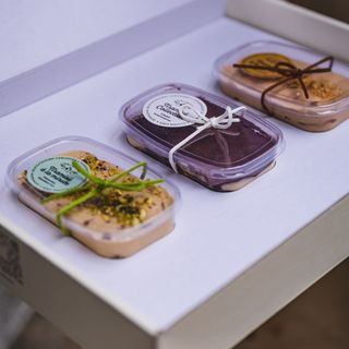Подаръчна кутия с 3 вида тирамису