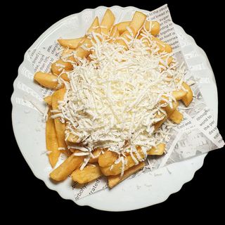 C4-Пържени картофи със сирене