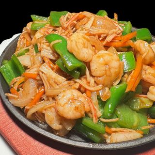 E8-Скариди с черни гъби  на сач （400g）