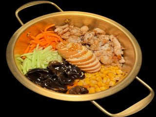 J1-Бан фан с пилешко  600g