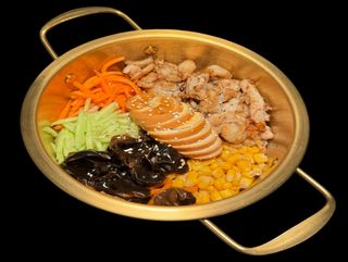 J1-Бан фан с пилешко 600g