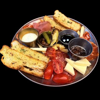 Антипасто Италиано