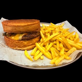 Бургер Ангъс Формаджио