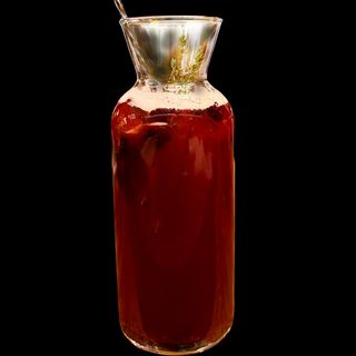 Къпина с фреш от лайм и свежа мащерка