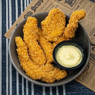 ХРУПКАВИ ПИЛЕШКИ СТРИПСОВЕ С ГОРЧИЧЕН СОС