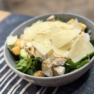 ОБЕДНО САЛАТА ЦЕЗАР 250