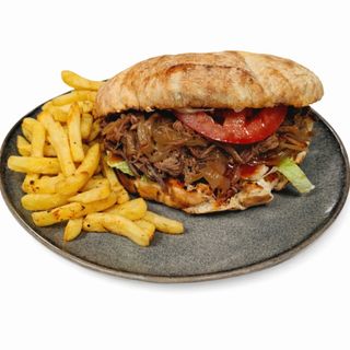 Балкан Бургер с телешко дърпано 700гр