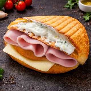 Джоб с шунка и кашкавал