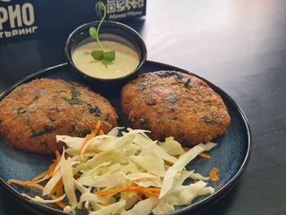 Кюфтенца от киноа със спанак-300гр