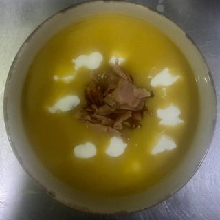 картофена крем супа с бекон (350 мл.)